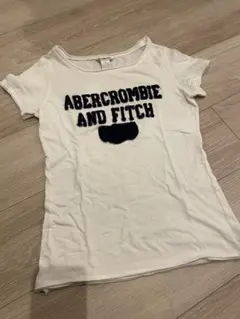 Abercrombie & Fitch Tシャツ