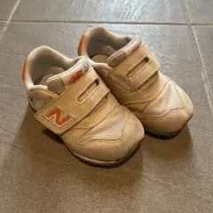 New Balance ベージュオレンジ スニーカー 13.5