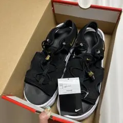 【新品同様】NIKE エアマックスココサンダル ブラックホワイト 28cm