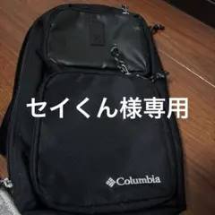 Columbia 黒 スリングバッグのサムネイル