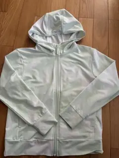 ユニクロ　エアリズムUVカットパーカー130 マーブル柄