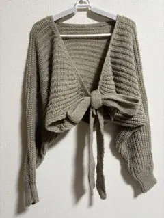 リボン付きベージュニットカーディガン