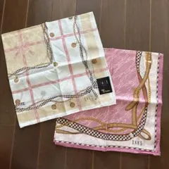 未使用　DAKS 大判ハンカチ2枚セット　シルク混あり　透かし　ダックス　リボン