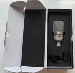 Item thumbnail for item 462b32d7-183f-4047-a1ed-7a40021d1ef7