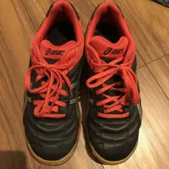 ASICS CALCETTO TOP フットサルシューズ ブラック/赤　22cm
