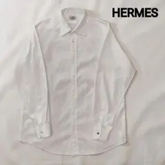 HERMES　エルメス　白シャツ　レギュラーカラー　長袖　セリエボタンのサムネイル