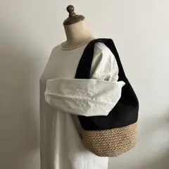 ブラックリネンの麻紐バッグ
