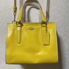 COACH イエロー ショルダーバッグ