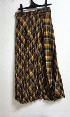 ブラウン系チェック柄プリーツスカート アシンメトリー Right-on