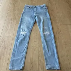 ZARA ライトブルーダメージデニムパンツ