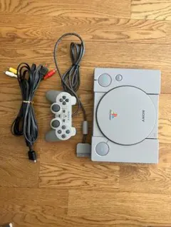 SONY PlayStation 本体 コントローラー付　動作品　ソフト付き