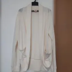 Nicole Club Kids カーディガン クリーム色