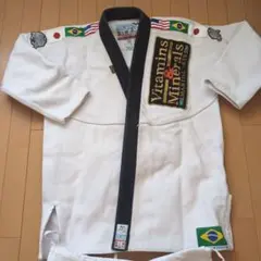 Item thumbnail for item 346b8a01-e60e-4b86-844d-32a772843f8f