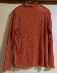 ベルーナ Tシャツ