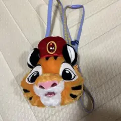 Item thumbnail for item 2efa8567-4c1d-40c6-ab0d-e7a5c6a8da5a