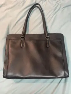 ブラック ビジネストートバッグ A4収納 通勤用 合皮 シンプル