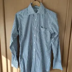 ストライプシャツ