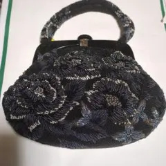 ビーズ刺繍 ビーズバッグ 花柄 黒系パーティー昭和レトロがま口和装