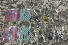 匿名配送 ちいかわ×サンリオキャラクターズ レイヤーアクリルスタンド 2点セット