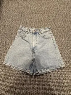 ZARA デニムショートパンツ ライトブルー