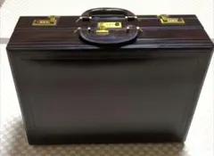 レザーコンビ ビジネスバッグ ダイヤルロック付き、イタリア革製品 