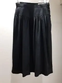 新品【定価の半額以下】　ブラック　フレヤスカート