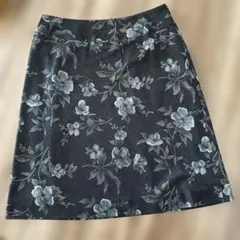 Peyton place ダークグレー花柄 タイトスカート　M