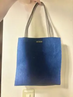 GUESS ハンドバッグ デニム調 ネイビーのサムネイル