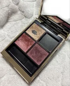 SUQQU シグニチャーカラーアイズ 04 純撫子 スック　アイシャドウ