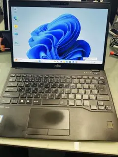 2021年製⭐️第10世代i5⭐️ノートパソコン SSD windows11薄型 第10世代i5⭐️爆速SSD windows11 薄型 - メルカリ
