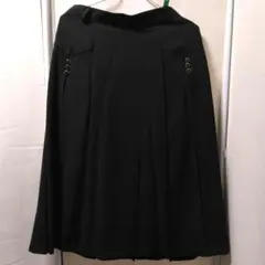 黒 フレアスカート ボタン付き 新品未使用