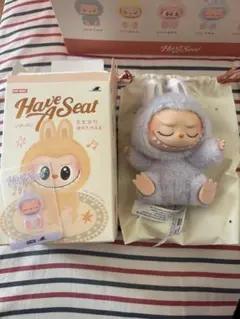 ラブブ Have a Seat LABUBU HEHE