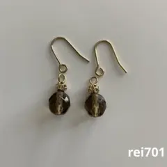 No.696 シンプル　チェコビーズ×メタルビーズ　ピアス　イヤリング