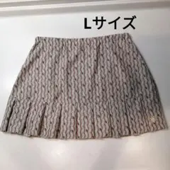 テニススコート　ライトグレー　ロープ柄　裾プリーツ