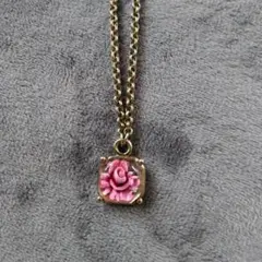 KENZO フラワーゴールド　3連　ネックレス　美品　希少 KENZO フラワーゴールド 3連 ネックレス 美品 希少 KENZO