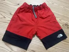 THE NORTH FACE 半ズボン 赤黒　120 小さいシミあり