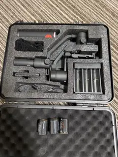 MOZA Air 2＋ハンドルおまけ 3軸ジンバル スタビライザー 中古完動品 MOZA Air 2＋ハンドルおまけ 3軸ジンバル スタビライザー 中古完動品