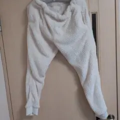 フリース ルームウェア クリーム色 ドレープネック