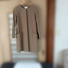 出品11/28まで　LANVIN en Bleu ベージュノーカラーコート 38