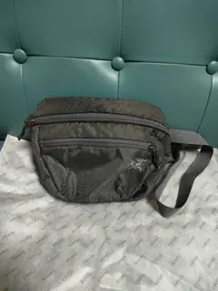 [直営店購入！]ARC'TERYX Mantis 2 マンティス2 ダークグレー