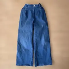 Item thumbnail for item a0f66ca3-ed86-4ce4-ab12-cf4fd5d422a8