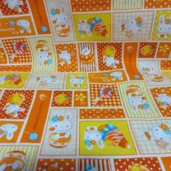 ウサギとスイーツ柄　綿生地　オレンジ　100×100㎝平成レトロ