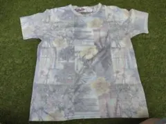 ハワイ風な風景プリント Tシャツ Mのサムネイル