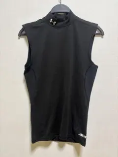 Under Armour ブラック タンクトップ ARMOUR
