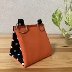 Item thumbnail for item 4ee56b8d-8c65-4586-afff-edbd13fdbd89