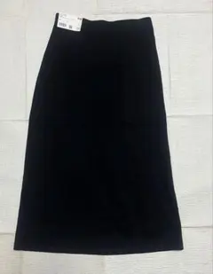 【新品未使用】UNIQLO ストレッチダブルフェイススリットスカート　M