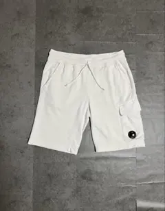 C.P. COMPANY ショートパンツ レンズ ホワイト Lのサムネイル