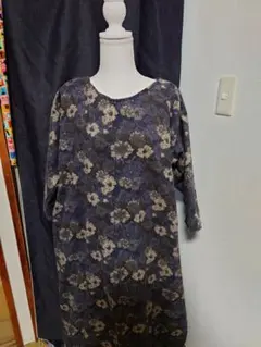 綿細コーデュロイ花柄ロングワンピース ネイビー系