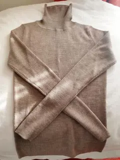 着用1回！ユニクロ メリノリブ タートルネックセーターM ベージュ