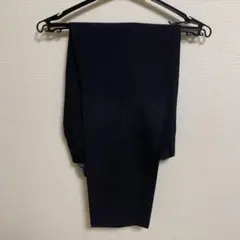 ネイビー スラックス テーパード　スーツのズボン